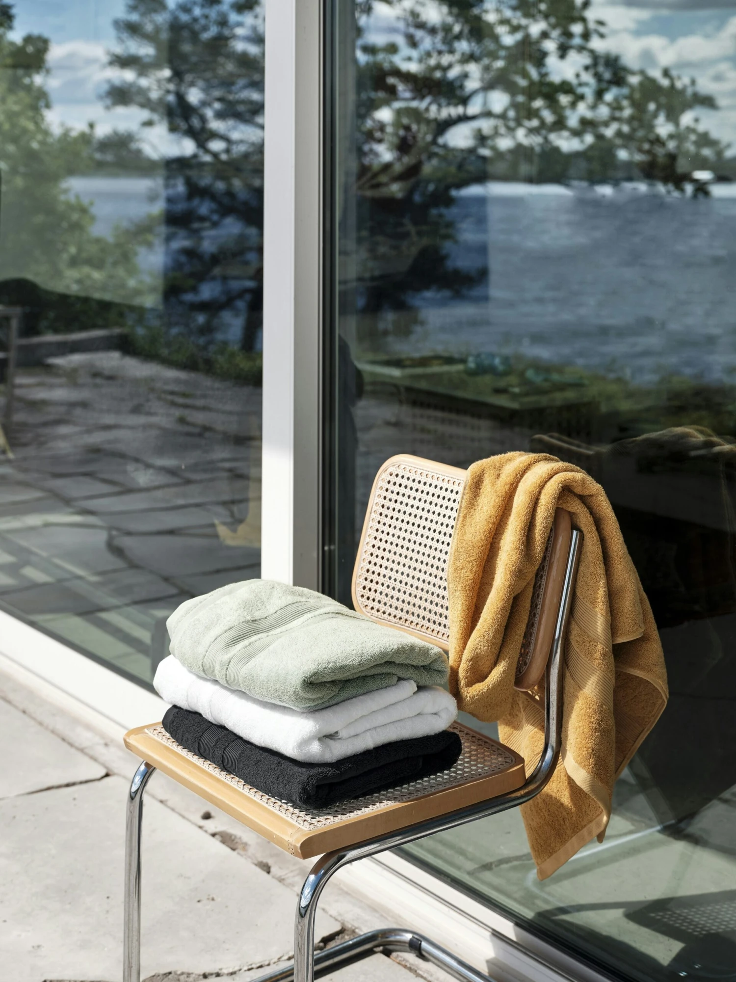 Mille Notti Fontana EKO Badetuch Anthrazit, 100x150 Cm 4 Mille Notti Fontana EKO Badetuch Anthrazit, 100x150 Cm – Bild 2