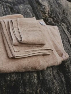 Mille Notti Fontana EKO Badetuch Powder Pink, 100x150 Cm -Mille Notti 8813eadd 7385 40bd 9b6c a9a3efab3f72 3