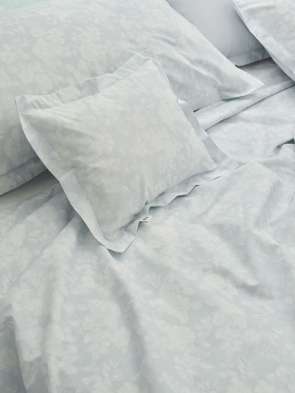 Mille Notti Fiore Bettdeckenbezug Hellblau, 220x220 Cm 6 Mille Notti Fiore Bettdeckenbezug Hellblau, 220x220 Cm – Bild 4