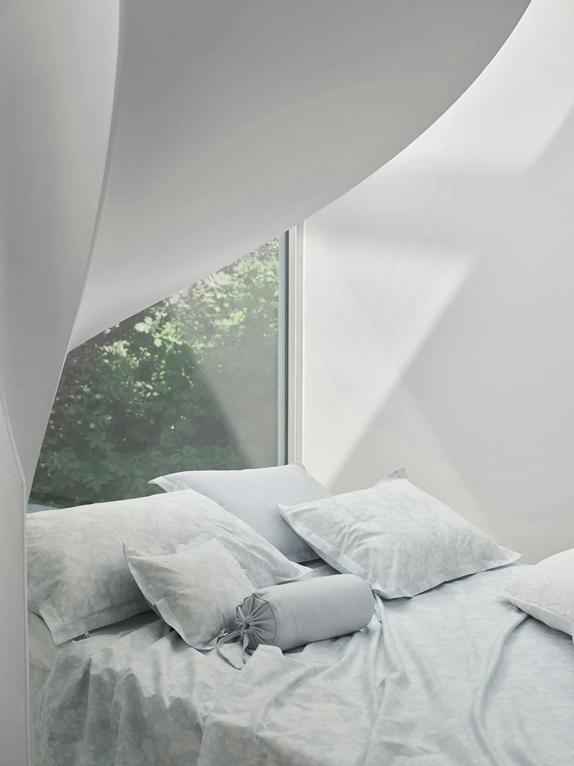 Mille Notti Fiore Kissenbezug Hellblau, 60x80 Cm 7 Mille Notti Fiore Kissenbezug Hellblau, 60x80 Cm – Bild 5